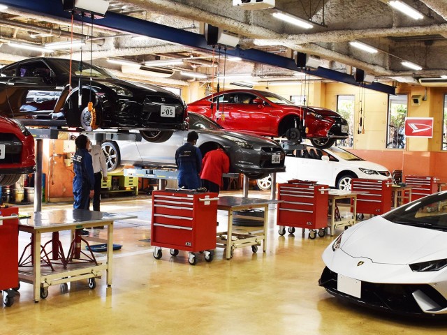 専門学校 東京自動車大学校の4/19(土)GT-R同乗体験+学校見学相談会